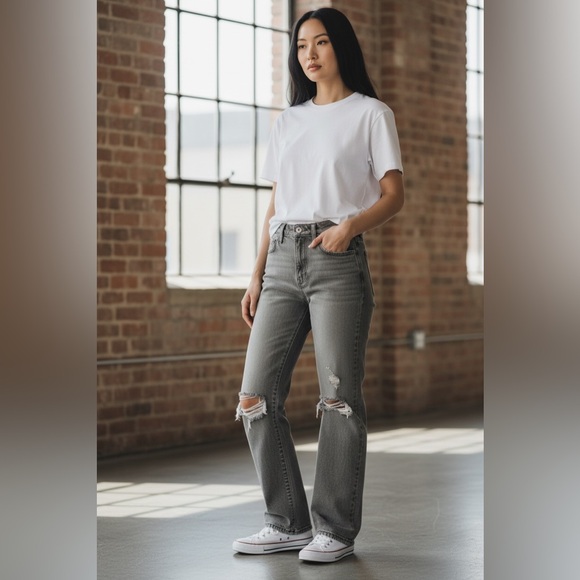 Good American NWT Gray Distressed Women's Jeans